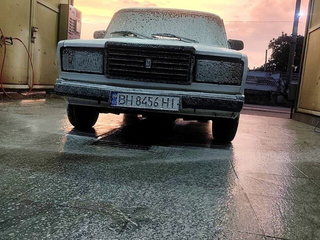 Білий ВАЗ 2107, об'ємом двигуна 1.5 л та пробігом 42 тис. км за 890 $, фото 1 на Automoto.ua