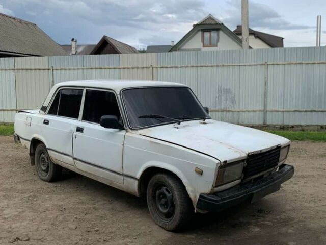 Білий ВАЗ 2107, об'ємом двигуна 1.5 л та пробігом 5 тис. км за 205 $, фото 1 на Automoto.ua