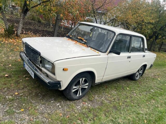 Белый ВАЗ 2107, объемом двигателя 0 л и пробегом 50 тыс. км за 901 $, фото 1 на Automoto.ua