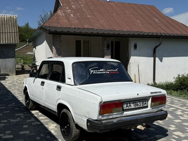 Белый ВАЗ 2107, объемом двигателя 0 л и пробегом 61 тыс. км за 457 $, фото 1 на Automoto.ua