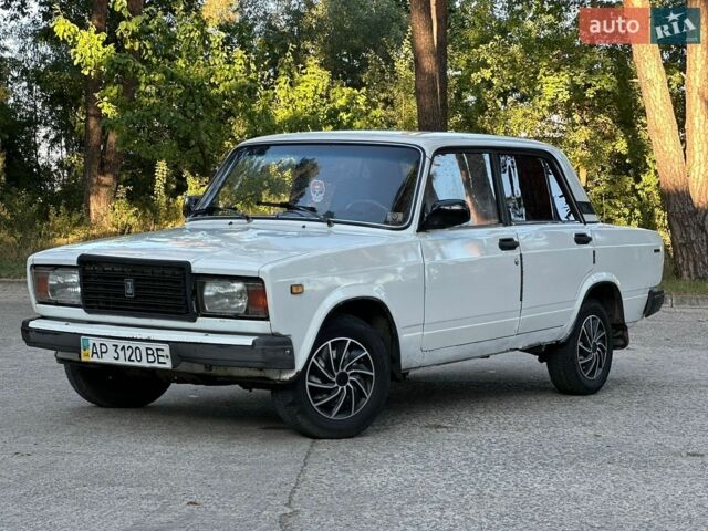 Белый ВАЗ 2107, объемом двигателя 1.5 л и пробегом 203 тыс. км за 849 $, фото 1 на Automoto.ua