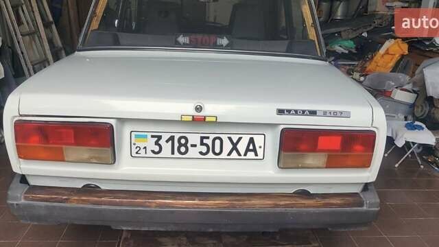 Белый ВАЗ 2107, объемом двигателя 1.6 л и пробегом 46 тыс. км за 2600 $, фото 1 на Automoto.ua
