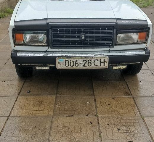 Белый ВАЗ 2107, объемом двигателя 0 л и пробегом 200 тыс. км за 840 $, фото 1 на Automoto.ua