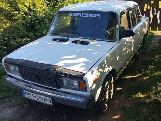 Белый ВАЗ 2107, объемом двигателя 1.5 л и пробегом 99 тыс. км за 650 $, фото 1 на Automoto.ua