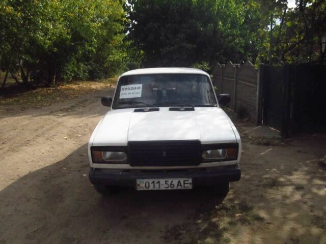 Белый ВАЗ 2107, объемом двигателя 1 л и пробегом 10 тыс. км за 653 $, фото 1 на Automoto.ua