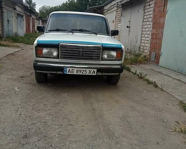 Белый ВАЗ 2107, объемом двигателя 1.5 л и пробегом 110 тыс. км за 1400 $, фото 1 на Automoto.ua