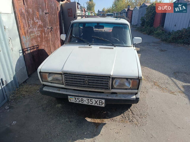 Белый ВАЗ 2107, объемом двигателя 1.45 л и пробегом 87 тыс. км за 805 $, фото 1 на Automoto.ua
