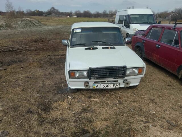 Білий ВАЗ 2107, об'ємом двигуна 1.5 л та пробігом 1 тис. км за 565 $, фото 1 на Automoto.ua
