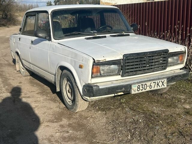 Білий ВАЗ 2107, об'ємом двигуна 1.7 л та пробігом 50 тис. км за 521 $, фото 1 на Automoto.ua