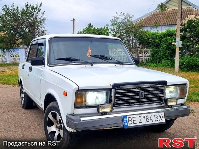 Білий ВАЗ 2107, об'ємом двигуна 1.5 л та пробігом 147 тис. км за 799 $, фото 1 на Automoto.ua