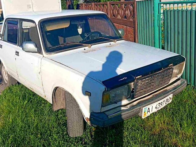 Білий ВАЗ 2107, об'ємом двигуна 1.5 л та пробігом 120 тис. км за 400 $, фото 1 на Automoto.ua