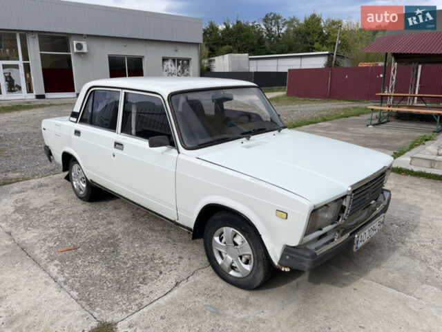 Білий ВАЗ 2107, об'ємом двигуна 1.3 л та пробігом 120 тис. км за 850 $, фото 1 на Automoto.ua