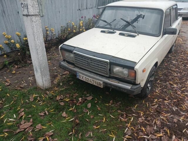 Білий ВАЗ 2107, об'ємом двигуна 1.5 л та пробігом 940 тис. км за 900 $, фото 1 на Automoto.ua