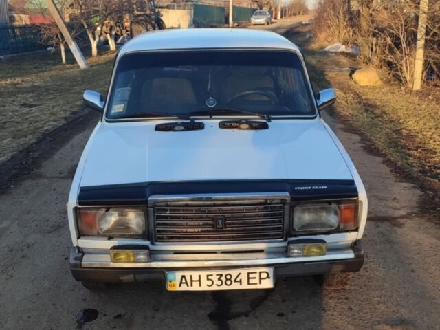 Белый ВАЗ 2107, объемом двигателя 0 л и пробегом 92 тыс. км за 559 $, фото 1 на Automoto.ua