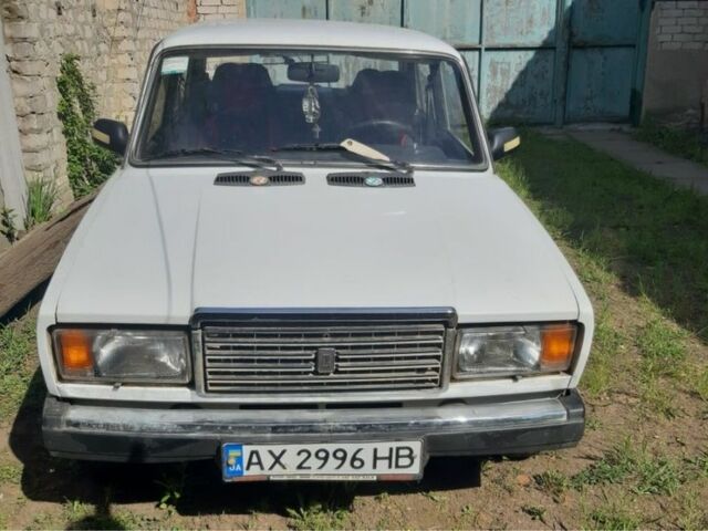 Белый ВАЗ 2107, объемом двигателя 1.5 л и пробегом 43 тыс. км за 800 $, фото 1 на Automoto.ua