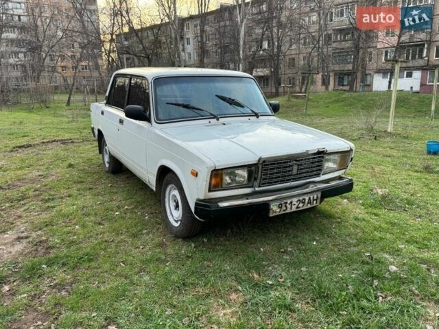 Білий ВАЗ 2107, об'ємом двигуна 1.5 л та пробігом 17 тис. км за 572 $, фото 1 на Automoto.ua