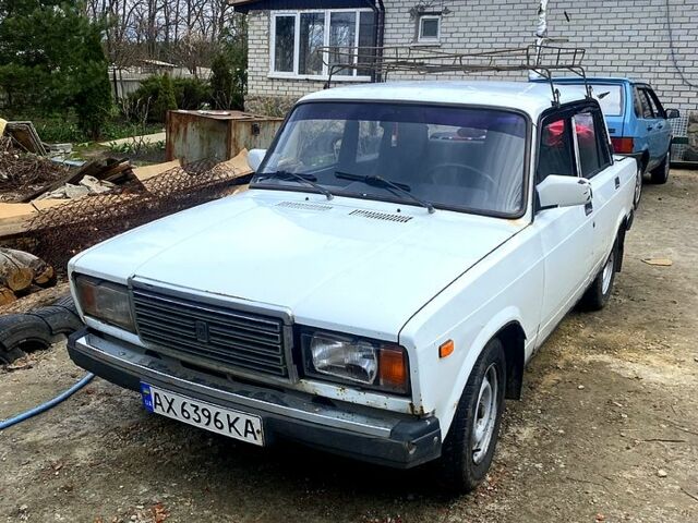 Білий ВАЗ 2107, об'ємом двигуна 1.5 л та пробігом 270 тис. км за 1000 $, фото 1 на Automoto.ua