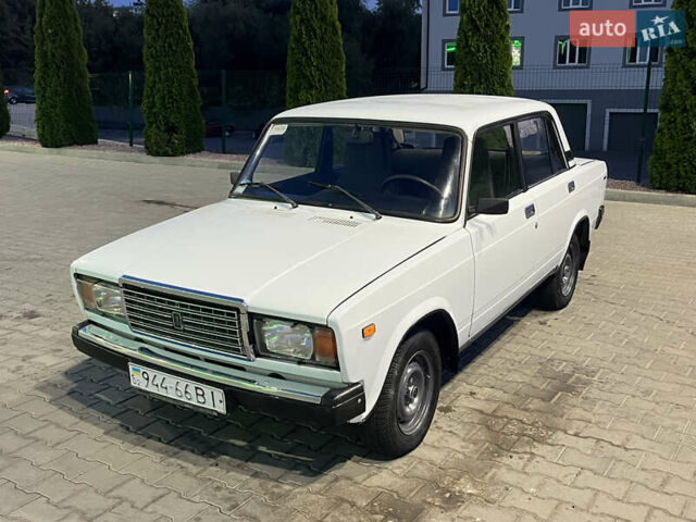 Белый ВАЗ 2107, объемом двигателя 0 л и пробегом 84 тыс. км за 1450 $, фото 1 на Automoto.ua
