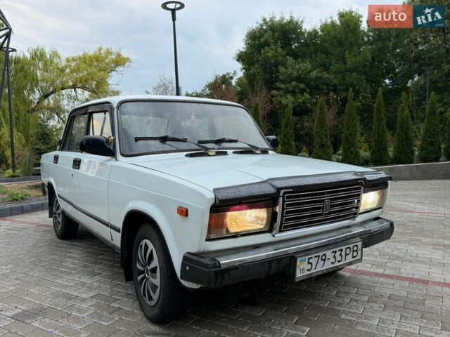 Білий ВАЗ 2107, об'ємом двигуна 0 л та пробігом 200 тис. км за 950 $, фото 1 на Automoto.ua