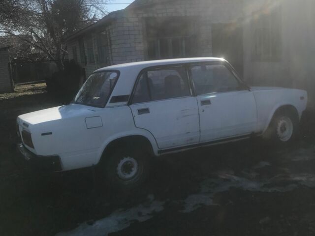 Білий ВАЗ 2107, об'ємом двигуна 1.5 л та пробігом 2 тис. км за 797 $, фото 1 на Automoto.ua