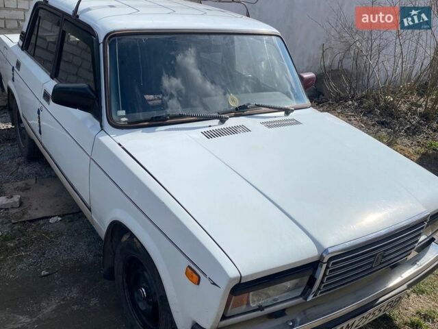 Білий ВАЗ 2107, об'ємом двигуна 1.45 л та пробігом 1 тис. км за 999 $, фото 1 на Automoto.ua