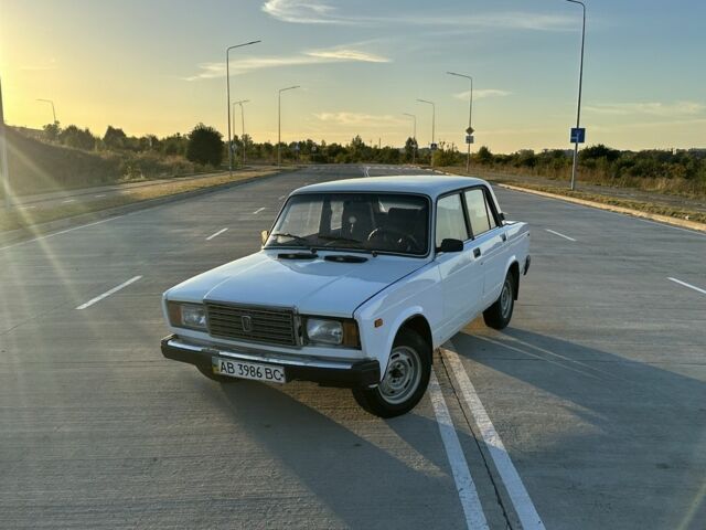 Білий ВАЗ 2107, об'ємом двигуна 1.5 л та пробігом 124 тис. км за 1350 $, фото 1 на Automoto.ua