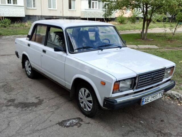 Білий ВАЗ 2107, об'ємом двигуна 1.5 л та пробігом 99 тис. км за 1225 $, фото 1 на Automoto.ua