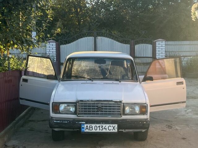 Білий ВАЗ 2107, об'ємом двигуна 1.7 л та пробігом 10 тис. км за 653 $, фото 1 на Automoto.ua