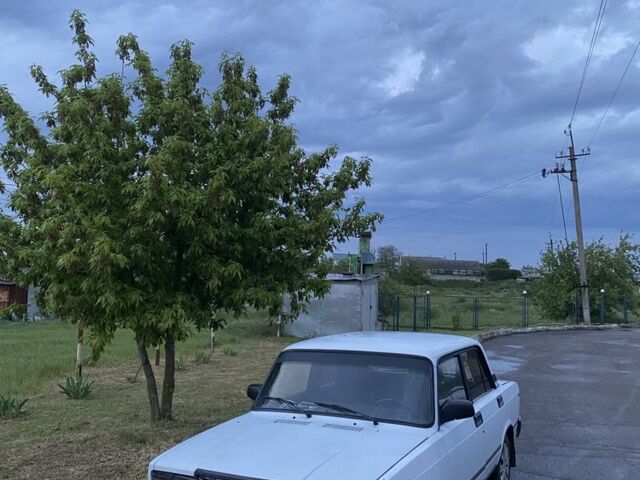 Белый ВАЗ 2107, объемом двигателя 0 л и пробегом 200 тыс. км за 900 $, фото 1 на Automoto.ua
