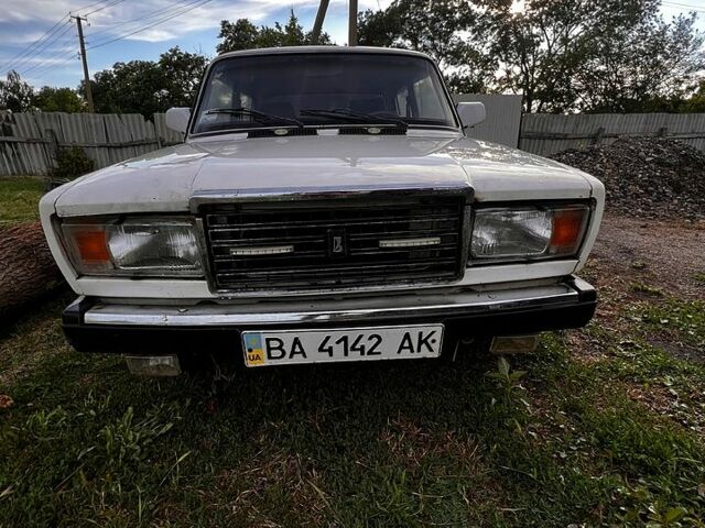 Білий ВАЗ 2107, об'ємом двигуна 1.5 л та пробігом 260 тис. км за 780 $, фото 1 на Automoto.ua