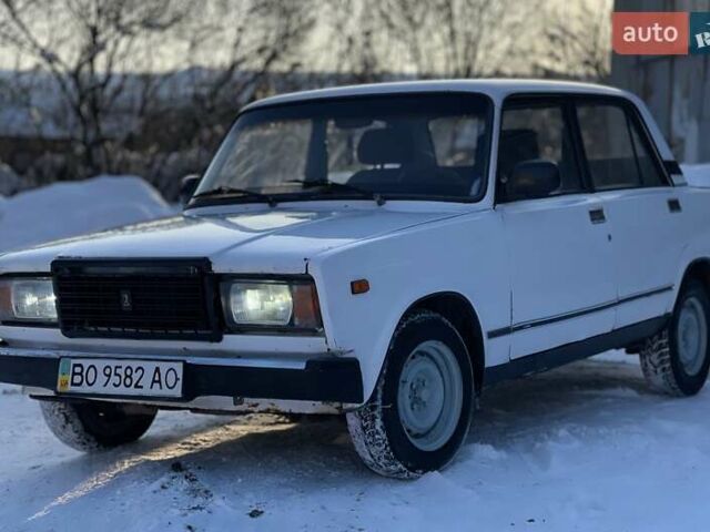 Білий ВАЗ 2107, об'ємом двигуна 1.5 л та пробігом 273 тис. км за 899 $, фото 1 на Automoto.ua