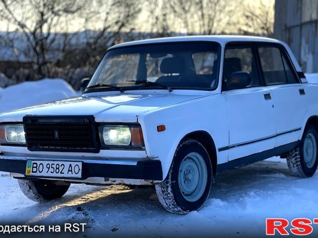 Білий ВАЗ 2107, об'ємом двигуна 1.5 л та пробігом 270 тис. км за 899 $, фото 1 на Automoto.ua