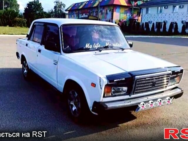 Білий ВАЗ 2107, об'ємом двигуна 1.8 л та пробігом 0 тис. км за 820 $, фото 1 на Automoto.ua