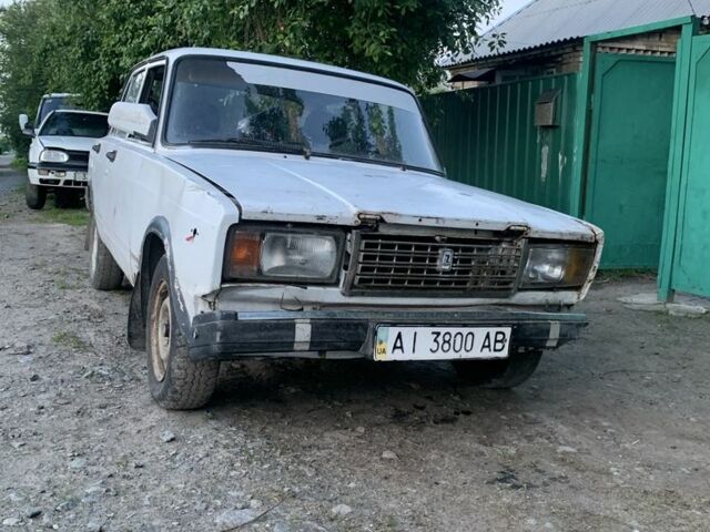 Белый ВАЗ 2107, объемом двигателя 1.5 л и пробегом 60 тыс. км за 340 $, фото 1 на Automoto.ua