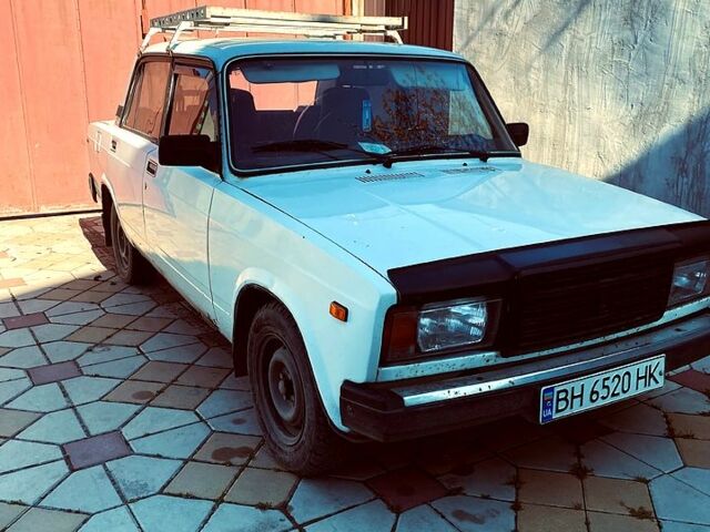 Белый ВАЗ 2107, объемом двигателя 1.5 л и пробегом 160 тыс. км за 600 $, фото 1 на Automoto.ua