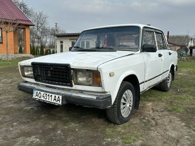 Білий ВАЗ 2107, об'ємом двигуна 1.5 л та пробігом 99 тис. км за 362 $, фото 1 на Automoto.ua