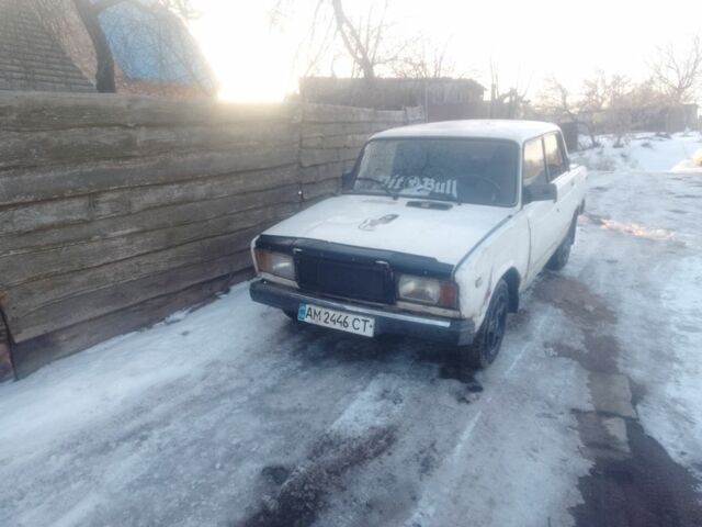 Білий ВАЗ 2107, об'ємом двигуна 1.5 л та пробігом 180 тис. км за 565 $, фото 1 на Automoto.ua
