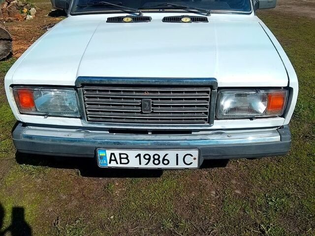 Белый ВАЗ 2107, объемом двигателя 1.5 л и пробегом 0 тыс. км за 950 $, фото 1 на Automoto.ua