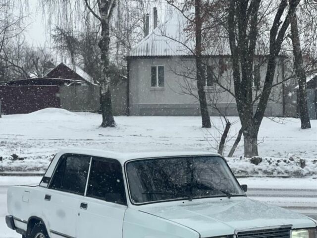 Білий ВАЗ 2107, об'ємом двигуна 1.5 л та пробігом 54 тис. км за 956 $, фото 1 на Automoto.ua