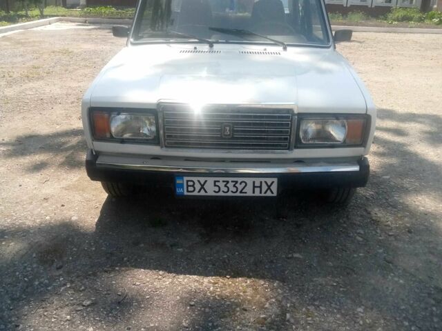 Белый ВАЗ 2107, объемом двигателя 1.5 л и пробегом 87 тыс. км за 800 $, фото 1 на Automoto.ua