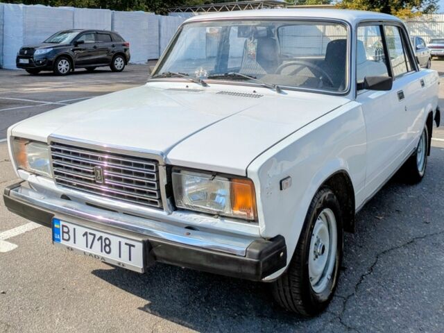 Білий ВАЗ 2107, об'ємом двигуна 1.5 л та пробігом 85 тис. км за 1221 $, фото 1 на Automoto.ua