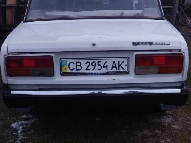 Белый ВАЗ 2107, объемом двигателя 1.6 л и пробегом 90 тыс. км за 356 $, фото 1 на Automoto.ua