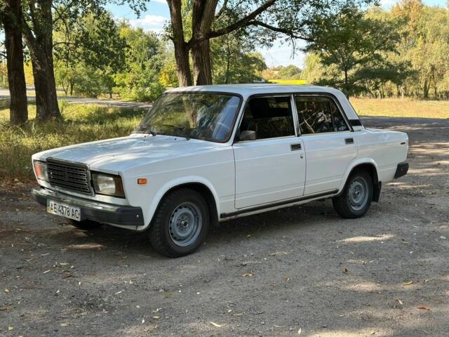 Білий ВАЗ 2107, об'ємом двигуна 0 л та пробігом 45 тис. км за 1499 $, фото 1 на Automoto.ua