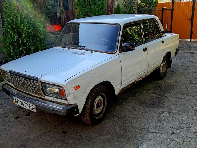Белый ВАЗ 2107, объемом двигателя 1.6 л и пробегом 123 тыс. км за 650 $, фото 1 на Automoto.ua