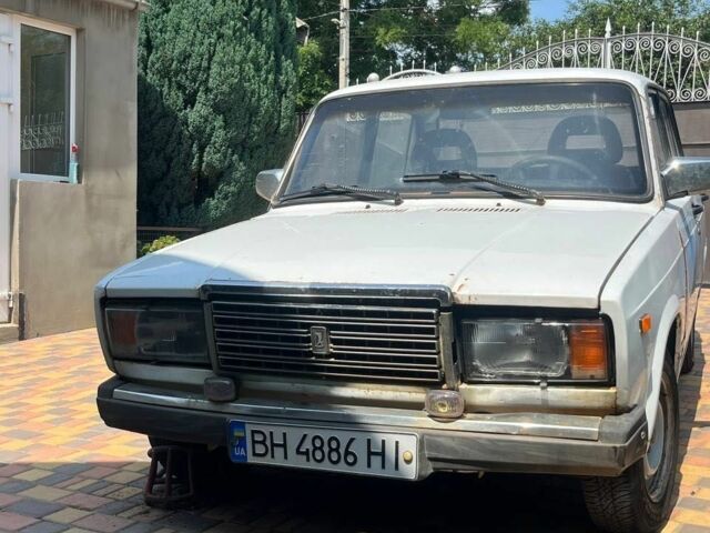 Белый ВАЗ 2107, объемом двигателя 1.5 л и пробегом 85 тыс. км за 25000 $, фото 1 на Automoto.ua