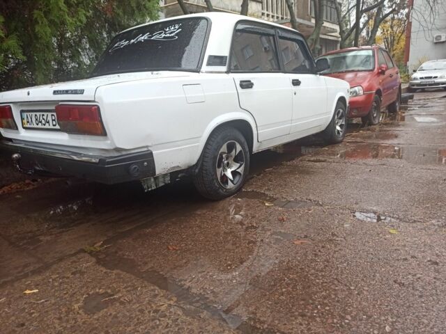 Білий ВАЗ 2107, об'ємом двигуна 1.5 л та пробігом 1 тис. км за 1250 $, фото 1 на Automoto.ua