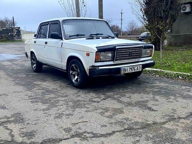 Білий ВАЗ 2107, об'ємом двигуна 1.6 л та пробігом 0 тис. км за 800 $, фото 1 на Automoto.ua