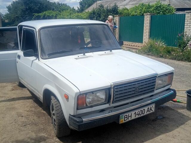 Білий ВАЗ 2107, об'ємом двигуна 0 л та пробігом 276 тис. км за 1100 $, фото 1 на Automoto.ua