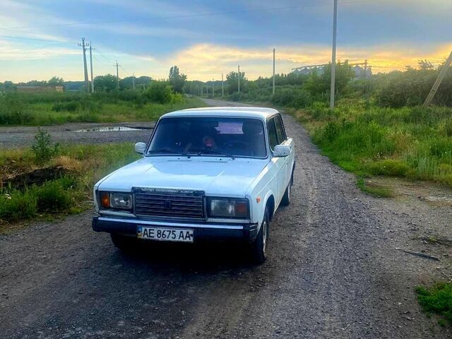 Белый ВАЗ 2107, объемом двигателя 1.5 л и пробегом 35 тыс. км за 500 $, фото 1 на Automoto.ua