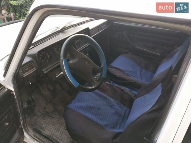 Белый ВАЗ 2107, объемом двигателя 1.5 л и пробегом 75 тыс. км за 1500 $, фото 1 на Automoto.ua
